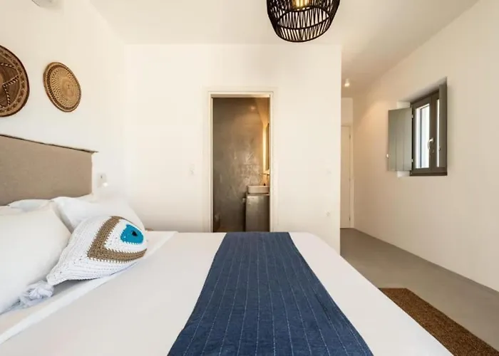 Lenny Villa Léfkesz